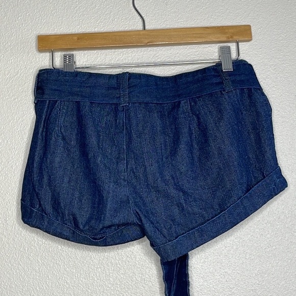 Series 7 Shorts - Blue main image 1
